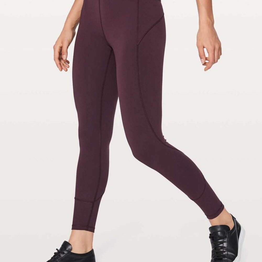 lululemon // In Movement ⅞ Tight *Everlux 25” in Black Cherry Size 6